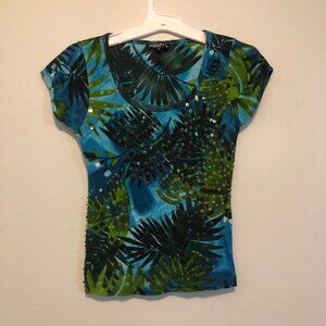 CHAUDRY SPORTS - EMBELLISHED SCENIC TOP - Size SMALL